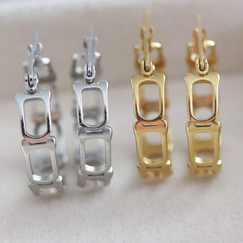 20mm U-Shaped Link Style Hoop Earrings Stainless Steel